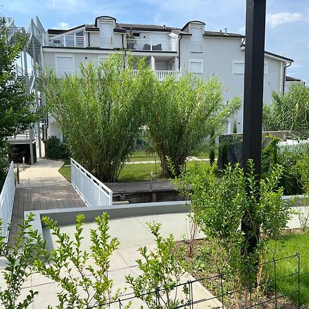 ניוסדיל אם סי 25H Spa-Residenz Best Sleep Privat Garden & Pools מראה חיצוני תמונה