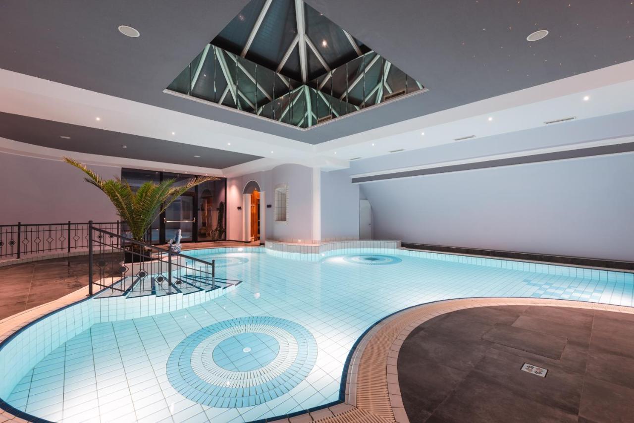ניוסדיל אם סי 25H Spa-Residenz Best Sleep Privat Garden & Pools מראה חיצוני תמונה