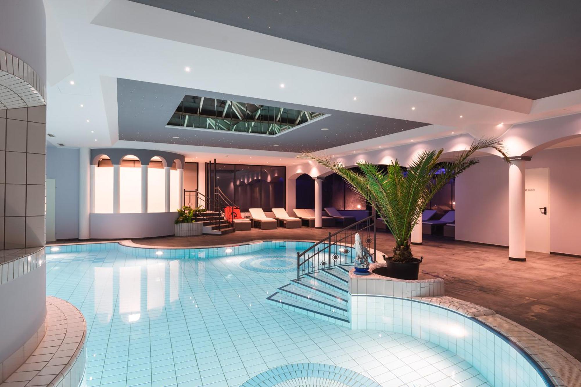 ניוסדיל אם סי 25H Spa-Residenz Best Sleep Privat Garden & Pools מראה חיצוני תמונה